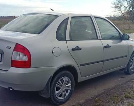 Сірий ВАЗ Калина, об'ємом двигуна 1.6 л та пробігом 124 тис. км за 1600 $, фото 1 на Automoto.ua