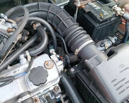 Сірий ВАЗ Калина, об'ємом двигуна 1.6 л та пробігом 200 тис. км за 1650 $, фото 5 на Automoto.ua