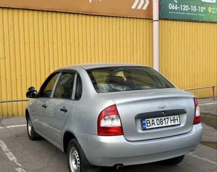 Серый ВАЗ Калина, объемом двигателя 1.6 л и пробегом 201 тыс. км за 2000 $, фото 2 на Automoto.ua