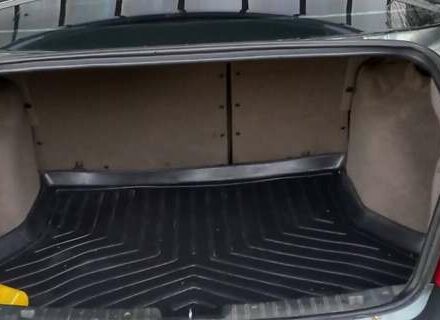 Серый ВАЗ Калина, объемом двигателя 1.6 л и пробегом 159 тыс. км за 2000 $, фото 6 на Automoto.ua