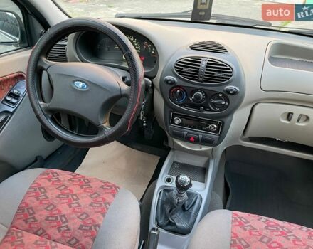 Сірий ВАЗ Калина, об'ємом двигуна 1.6 л та пробігом 227 тис. км за 2350 $, фото 17 на Automoto.ua