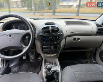 Серый ВАЗ Калина, объемом двигателя 1.6 л и пробегом 141 тыс. км за 2300 $, фото 23 на Automoto.ua