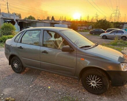 Сірий ВАЗ Калина, об'ємом двигуна 1.4 л та пробігом 115 тис. км за 3000 $, фото 2 на Automoto.ua