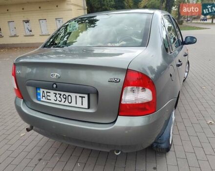 Серый ВАЗ Калина, объемом двигателя 1.6 л и пробегом 200 тыс. км за 2700 $, фото 8 на Automoto.ua