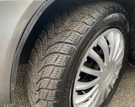 Серый ВАЗ Калина, объемом двигателя 1.4 л и пробегом 184 тыс. км за 2350 $, фото 11 на Automoto.ua