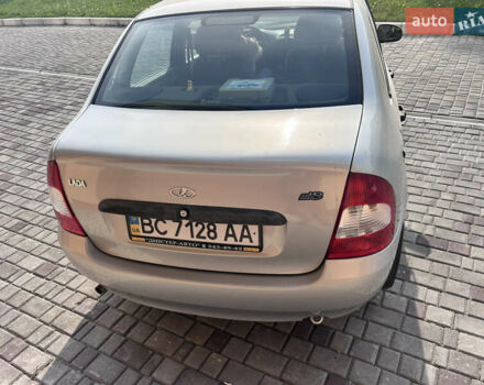 ВАЗ Калина 2008 у Львові на Automoto.ua Сірий ВАЗ Калина, об'ємом двигуна 1.39 л та пробігом 41 тис. км за 4500 $, фото 2 на Automoto.ua