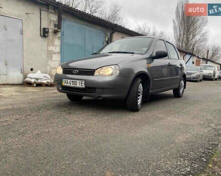 Серый ВАЗ Калина, объемом двигателя 1.4 л и пробегом 184 тыс. км за 2350 $, фото 1 на Automoto.ua