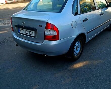 Серый ВАЗ Калина, объемом двигателя 1.6 л и пробегом 105 тыс. км за 3000 $, фото 2 на Automoto.ua