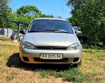Серый ВАЗ Kalina, объемом двигателя 1.4 л и пробегом 165 тыс. км за 2000 $, фото 7 на Automoto.ua