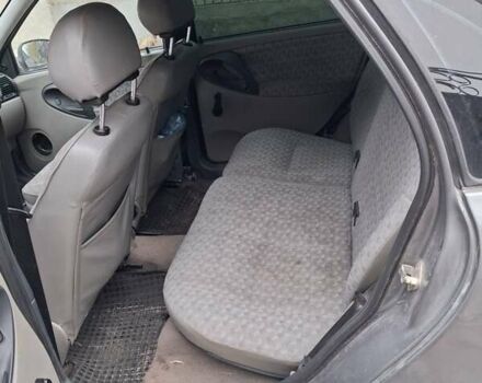 Серый ВАЗ Калина, объемом двигателя 1.6 л и пробегом 200 тыс. км за 1100 $, фото 4 на Automoto.ua