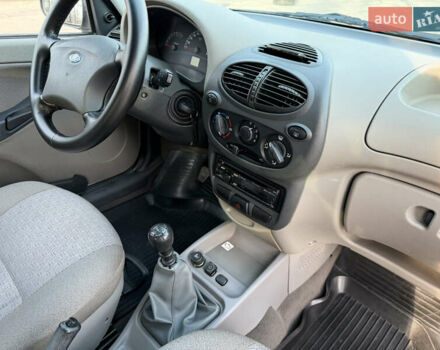 Сірий ВАЗ Калина, об'ємом двигуна 1.4 л та пробігом 104 тис. км за 2500 $, фото 22 на Automoto.ua