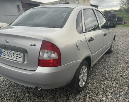 Серый ВАЗ Калина, объемом двигателя 1.6 л и пробегом 68 тыс. км за 2800 $, фото 4 на Automoto.ua