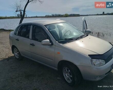 ВАЗ Калина 2008 в Староконстантинов на Automoto.ua Серый ВАЗ Калина, объемом двигателя 1.39 л и пробегом 89 тыс. км за 3200 $, фото 4 на Automoto.ua