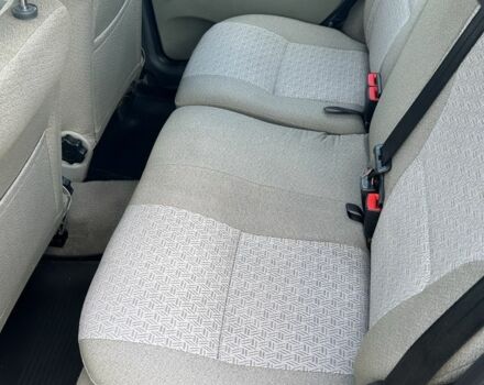 Серый ВАЗ Калина, объемом двигателя 1.4 л и пробегом 210 тыс. км за 2850 $, фото 5 на Automoto.ua