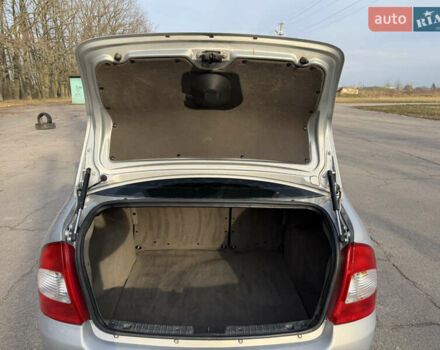 Сірий ВАЗ Калина, об'ємом двигуна 1.4 л та пробігом 104 тис. км за 2500 $, фото 14 на Automoto.ua