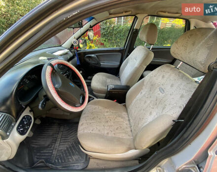 Сірий ВАЗ Калина, об'ємом двигуна 1.6 л та пробігом 330 тис. км за 1700 $, фото 17 на Automoto.ua