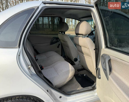 Сірий ВАЗ Калина, об'ємом двигуна 1.4 л та пробігом 104 тис. км за 2500 $, фото 29 на Automoto.ua