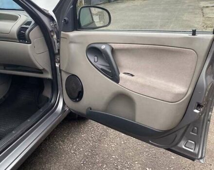 Серый ВАЗ Калина, объемом двигателя 1.4 л и пробегом 184 тыс. км за 2350 $, фото 17 на Automoto.ua