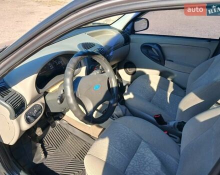 Серый ВАЗ Калина, объемом двигателя 1.4 л и пробегом 130 тыс. км за 2700 $, фото 5 на Automoto.ua