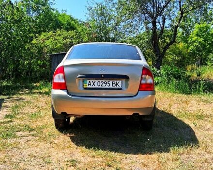Серый ВАЗ Kalina, объемом двигателя 1.4 л и пробегом 165 тыс. км за 2000 $, фото 9 на Automoto.ua