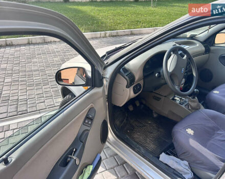 ВАЗ Калина 2008 у Львові на Automoto.ua Сірий ВАЗ Калина, об'ємом двигуна 1.39 л та пробігом 41 тис. км за 4500 $, фото 9 на Automoto.ua