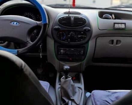 Серый ВАЗ Калина, объемом двигателя 1.4 л и пробегом 110 тыс. км за 2300 $, фото 8 на Automoto.ua