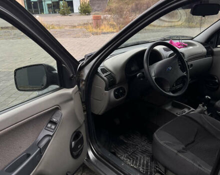 Сірий ВАЗ Калина, об'ємом двигуна 1.39 л та пробігом 157 тис. км за 3999 $, фото 16 на Automoto.ua
