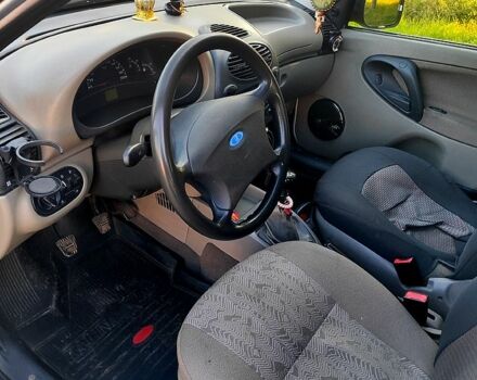 Сірий ВАЗ Kalina, об'ємом двигуна 1.4 л та пробігом 166 тис. км за 2950 $, фото 3 на Automoto.ua