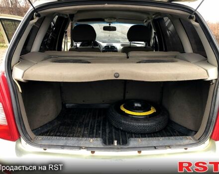 Серый ВАЗ Kalina, объемом двигателя 1.4 л и пробегом 231 тыс. км за 1750 $, фото 10 на Automoto.ua