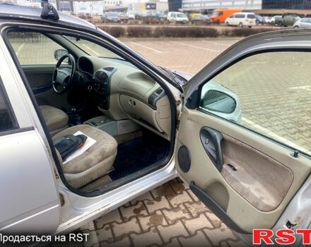 Серый ВАЗ Kalina, объемом двигателя 1.4 л и пробегом 150 тыс. км за 1350 $, фото 12 на Automoto.ua