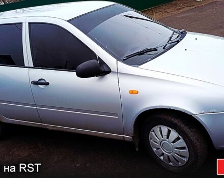 Сірий ВАЗ Kalina, об'ємом двигуна 1.5 л та пробігом 188 тис. км за 2000 $, фото 1 на Automoto.ua