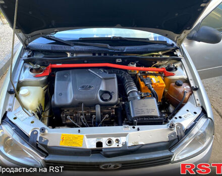 Серый ВАЗ Kalina, объемом двигателя 1.6 л и пробегом 177 тыс. км за 1950 $, фото 4 на Automoto.ua