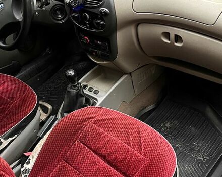 Серый ВАЗ Kalina, объемом двигателя 1.6 л и пробегом 264 тыс. км за 2300 $, фото 11 на Automoto.ua