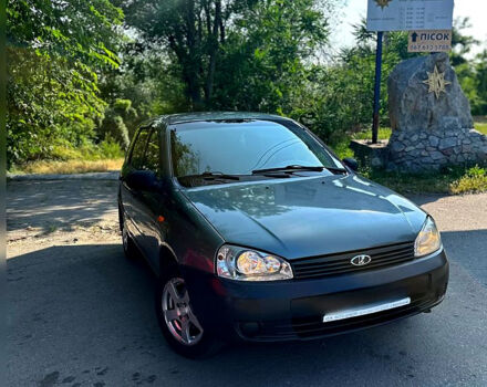 Серый ВАЗ Kalina, объемом двигателя 1.4 л и пробегом 200 тыс. км за 2650 $, фото 1 на Automoto.ua