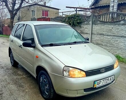 Серый ВАЗ Kalina, объемом двигателя 1.6 л и пробегом 153 тыс. км за 2000 $, фото 1 на Automoto.ua
