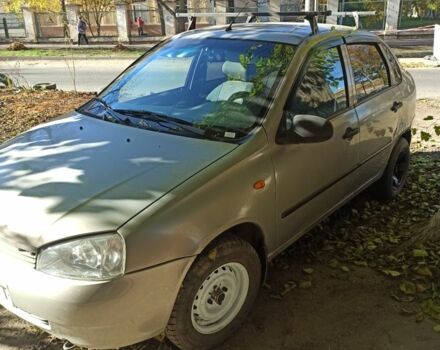 Серый ВАЗ Калина, объемом двигателя 1.6 л и пробегом 160 тыс. км за 1950 $, фото 1 на Automoto.ua