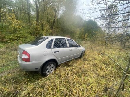 Серый ВАЗ Калина, объемом двигателя 1.6 л и пробегом 177 тыс. км за 1500 $, фото 1 на Automoto.ua