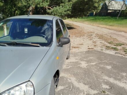 ВАЗ Калина 2006 в Корсунь-Шевченковском на Automoto.ua Серый ВАЗ Калина, объемом двигателя 1.6 л и пробегом 200 тыс. км за 1750 $, фото 1 на Automoto.ua