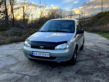 Серый ВАЗ Kalina, объемом двигателя 1.6 л и пробегом 165 тыс. км за 1750 $, фото 1 на Automoto.ua