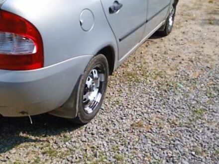 Сірий ВАЗ Калина, об'ємом двигуна 1.6 л та пробігом 228 тис. км за 1800 $, фото 1 на Automoto.ua