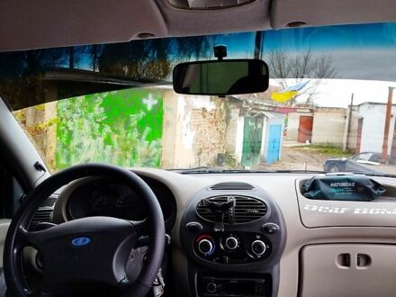 Серый ВАЗ Kalina, объемом двигателя 1.6 л и пробегом 199 тыс. км за 2100 $, фото 1 на Automoto.ua