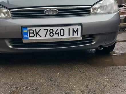 Серый ВАЗ Калина, объемом двигателя 1.6 л и пробегом 34 тыс. км за 3000 $, фото 1 на Automoto.ua