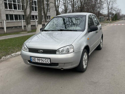 ВАЗ Калина 2008 в Верхнеднепровске на Automoto.ua Серый ВАЗ Калина, объемом двигателя 1.6 л и пробегом 108 тыс. км за 1850 $, фото 1 на Automoto.ua