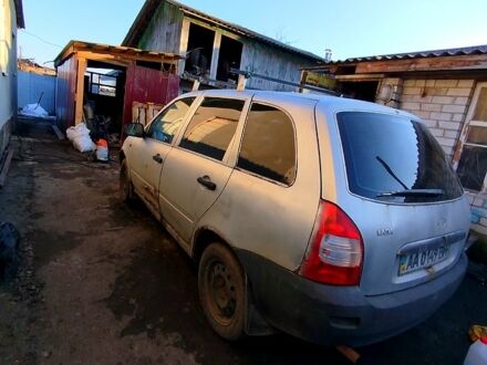 Серый ВАЗ Kalina, объемом двигателя 1.4 л и пробегом 350 тыс. км за 500 $, фото 1 на Automoto.ua