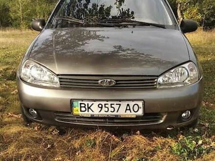 ВАЗ Калина 2008 в Костополе на Automoto.ua Серый ВАЗ Калина, объемом двигателя 1.6 л и пробегом 172 тыс. км за 2150 $, фото 1 на Automoto.ua