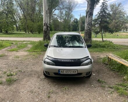 Серый ВАЗ Калина, объемом двигателя 1.6 л и пробегом 242 тыс. км за 1450 $, фото 1 на Automoto.ua