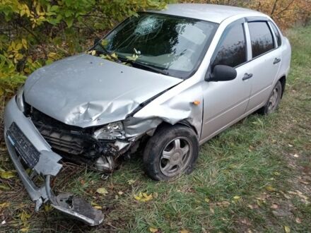 ВАЗ Калина 2008 в Чутове на Automoto.ua Серый ВАЗ Калина, объемом двигателя 0 л и пробегом 200 тыс. км за 1100 $, фото 1 на Automoto.ua