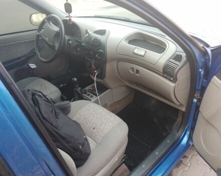 Синій ВАЗ Калина, об'ємом двигуна 1.6 л та пробігом 165 тис. км за 2250 $, фото 6 на Automoto.ua