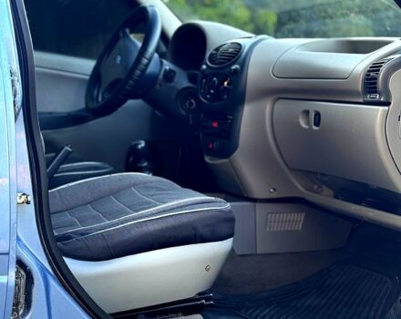 Синий ВАЗ Kalina, объемом двигателя 1.6 л и пробегом 160 тыс. км за 2300 $, фото 9 на Automoto.ua