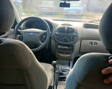 Синий ВАЗ Kalina, объемом двигателя 1.6 л и пробегом 128 тыс. км за 2400 $, фото 7 на Automoto.ua